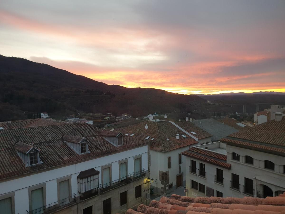 Portales De Pizarro Apartment Bejar